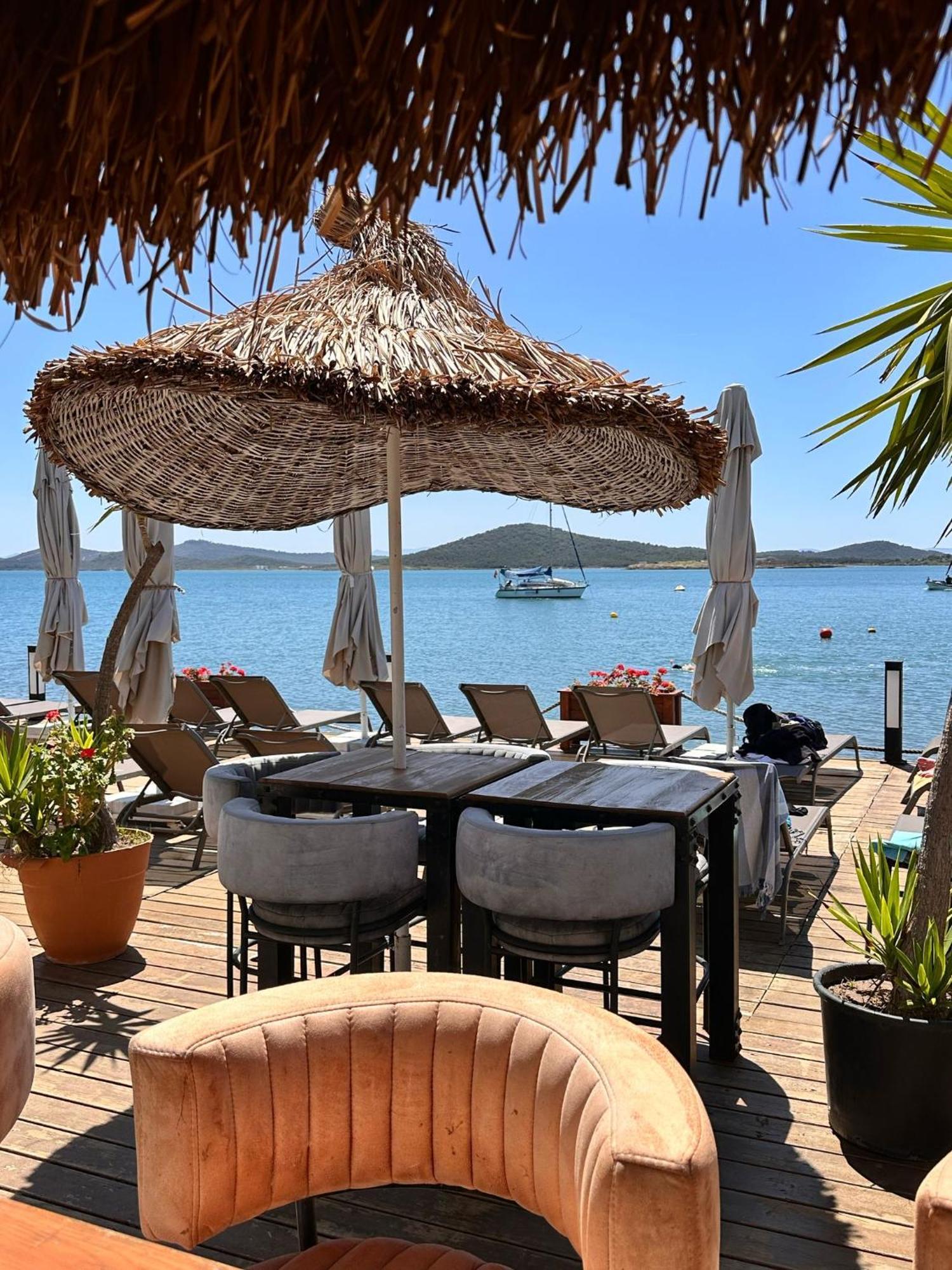 Cunda Panorama Otel Ayvalı Esterno foto