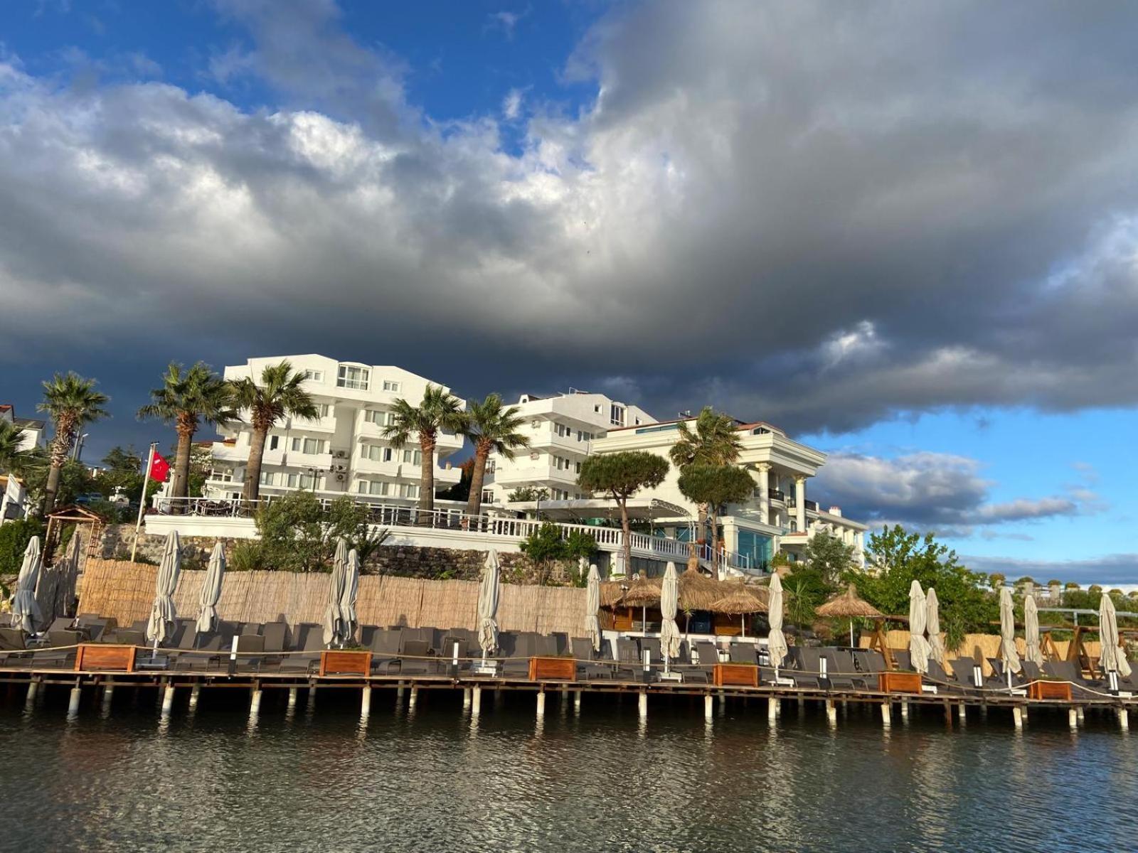 Cunda Panorama Otel Ayvalı Esterno foto