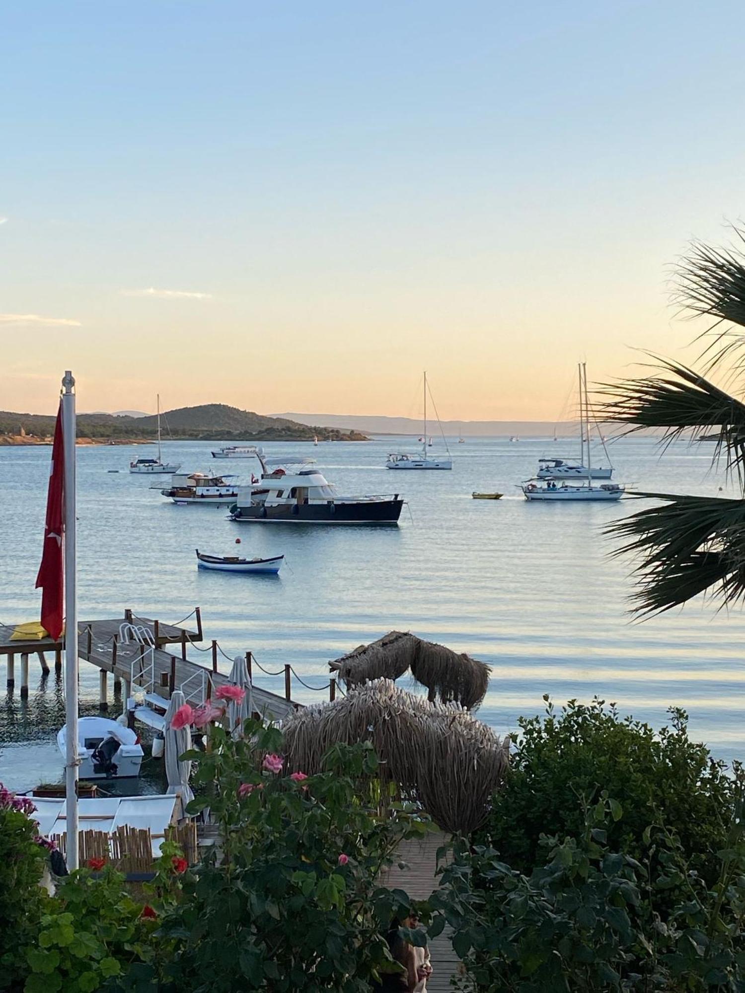 Cunda Panorama Otel Ayvalı Esterno foto