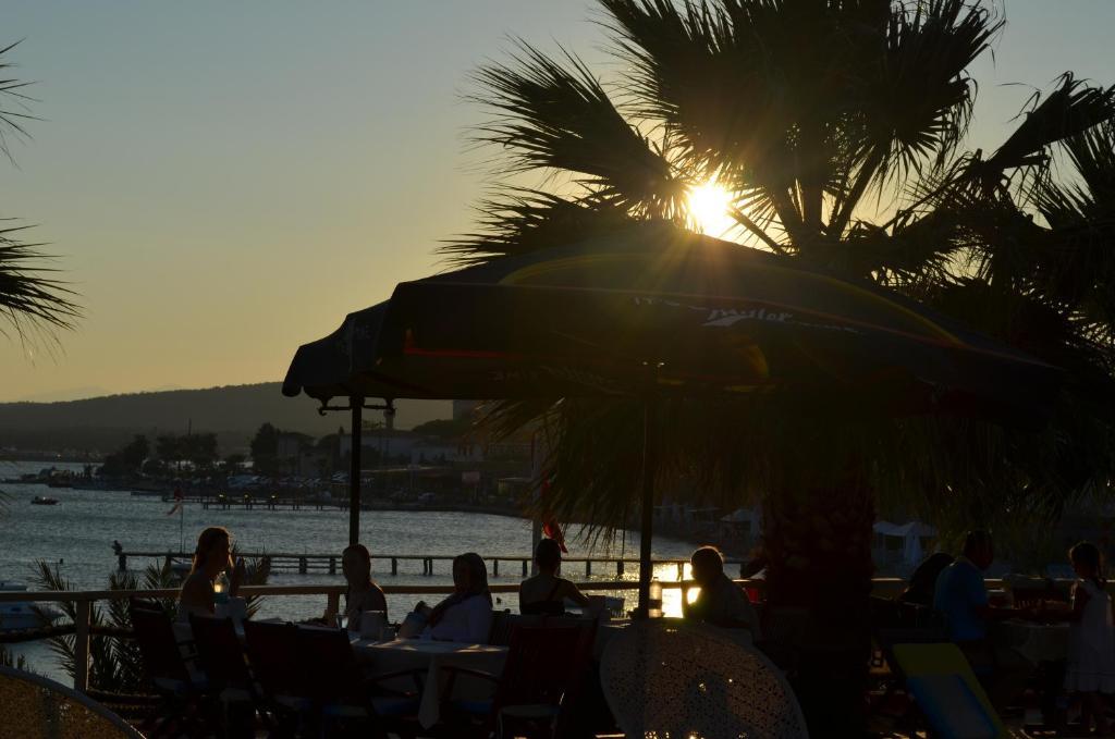Cunda Panorama Otel Ayvalı Esterno foto